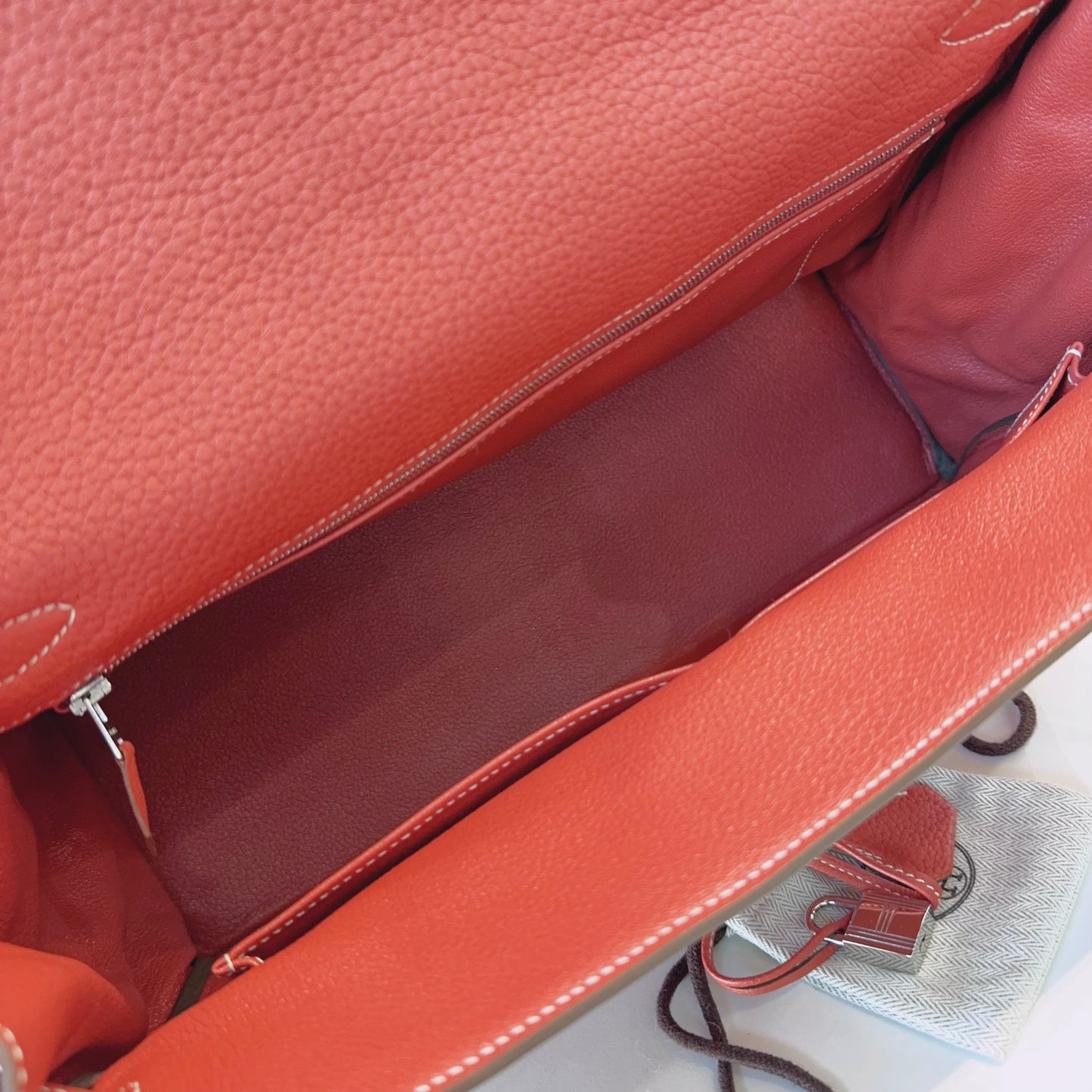 Hermès Kelly 40 Taurillon Clemence